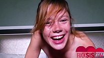 hot babe giving blowjobs to her bf